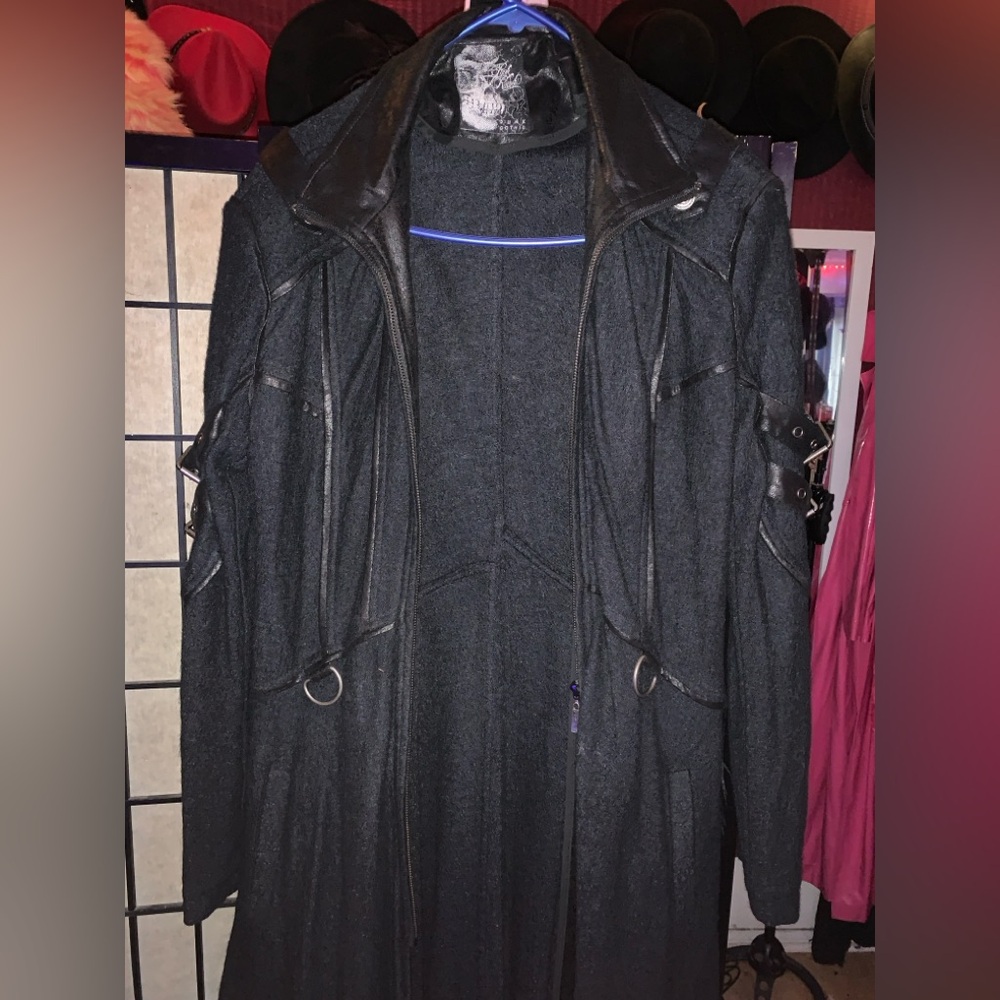 Punk Rave
Goth Buckle Long Trench Coat